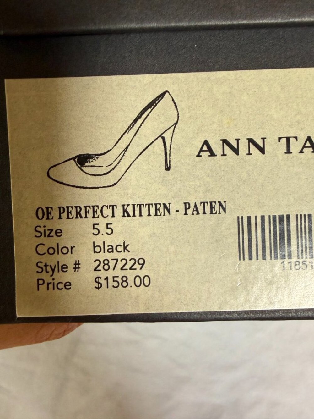 Ann Taylor Black Patent Perfect Pump - Picture 7 of 7